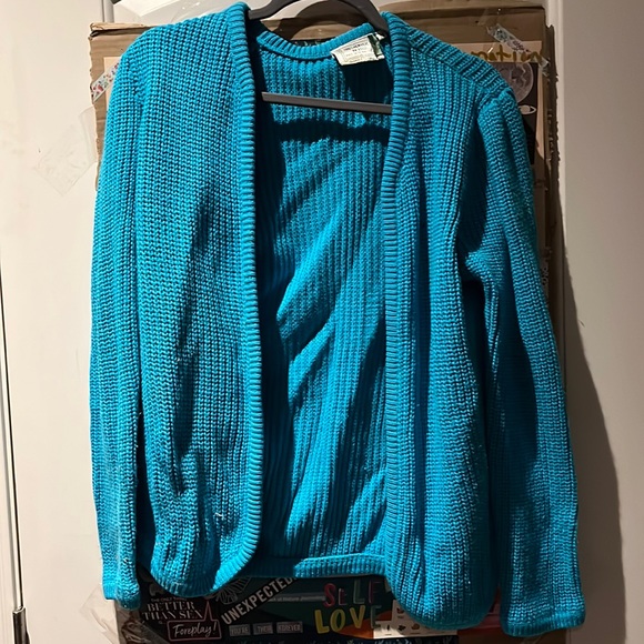 Cardigan Taylor swift type - Picture 1 of 3